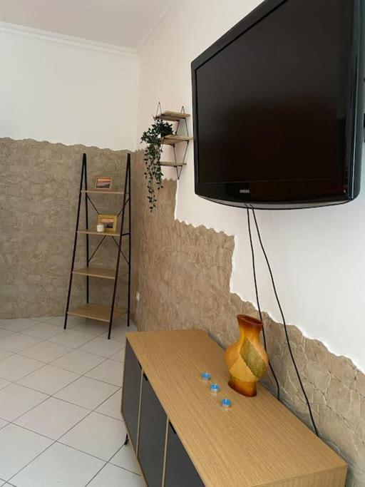 Villa Serenice - F2 Au Calme, Climatise, Wifi Et Parking Gratuit Luaran gambar