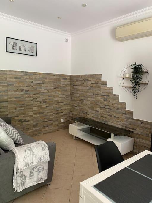 Villa Serenice - F2 Au Calme, Climatise, Wifi Et Parking Gratuit Luaran gambar